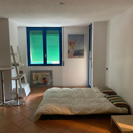Minimal House Apartment Rapallo