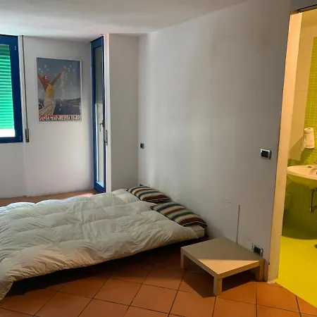 Minimal House
